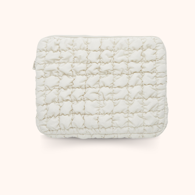 Fluffy Laptop Sleeve - Cream Edition